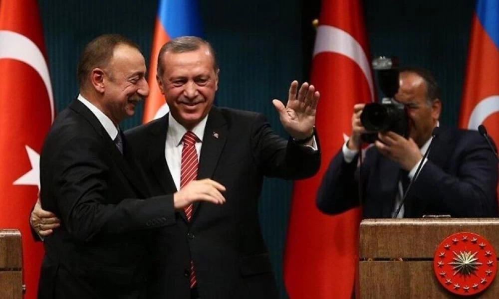 Στο Μπακού ο Ερντογάν: Τούρκοι και Αζέροι πανηγυρίζουν μαζί τον ξεριζωμό των Αρμενίων